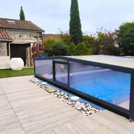 Prázdninový dům De Marthon, 10 Personnes Marthon