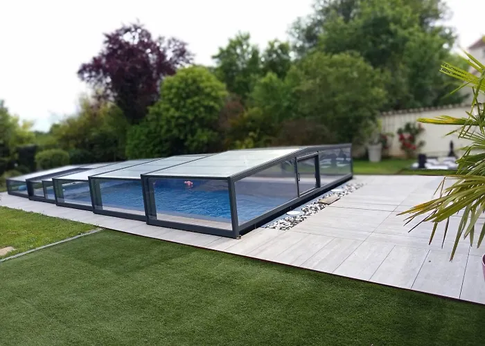 De Marthon, 10 Personnes *