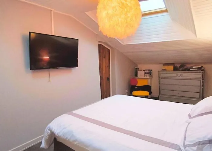 De Marthon, 10 Personnes *